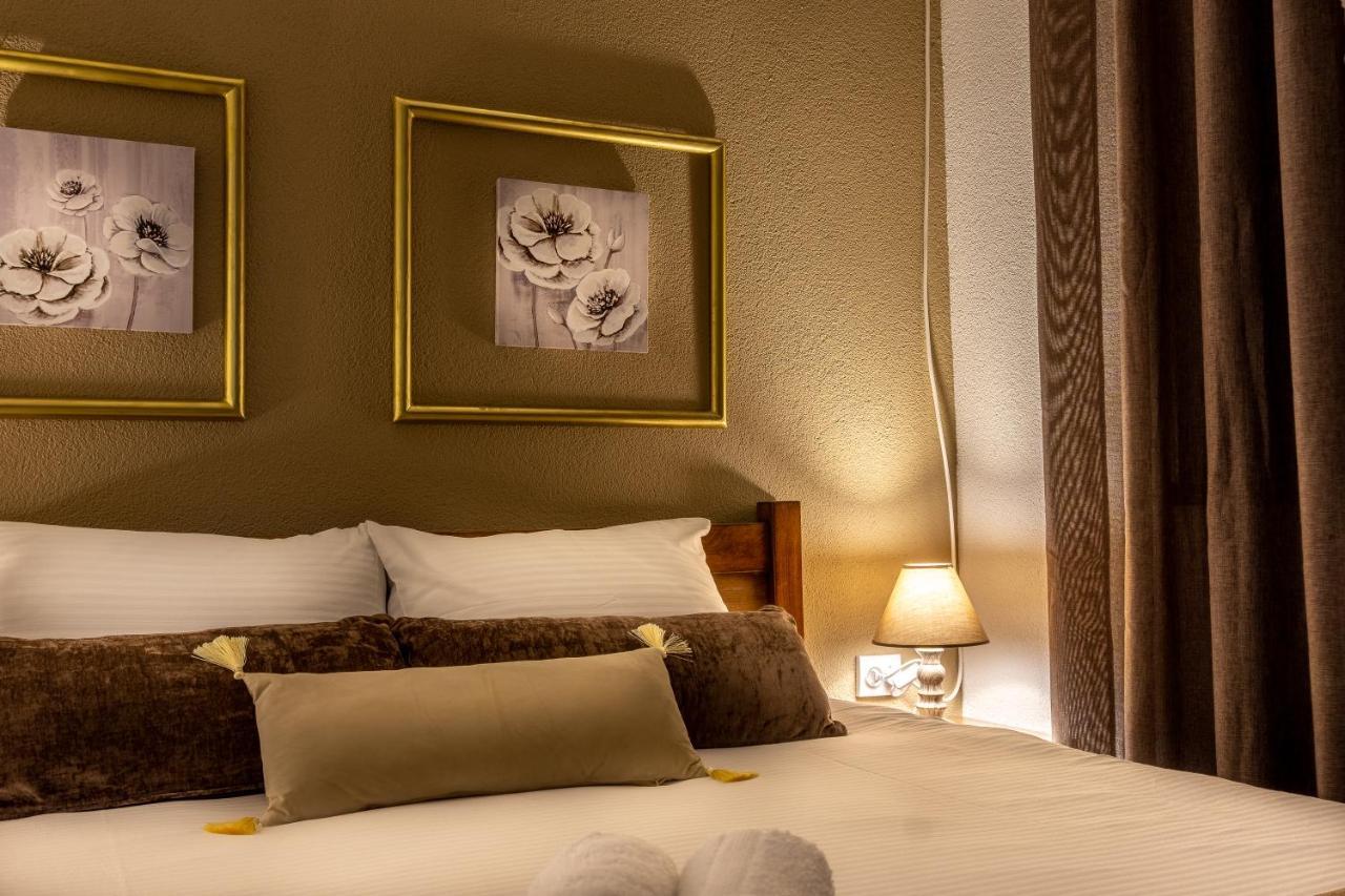 Clarina All Seasons Rooms & Apartments ครูเชโว ภายนอก รูปภาพ