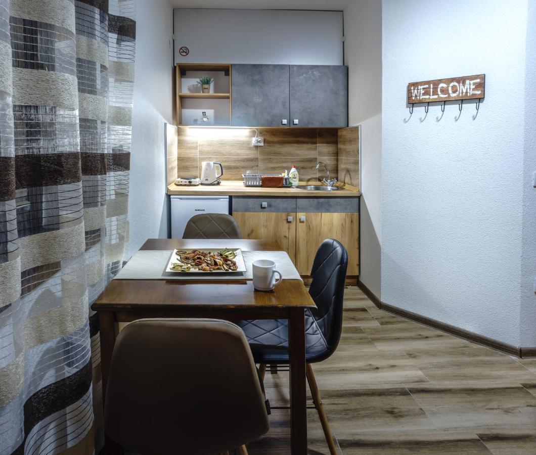Clarina All Seasons Rooms & Apartments ครูเชโว ภายนอก รูปภาพ