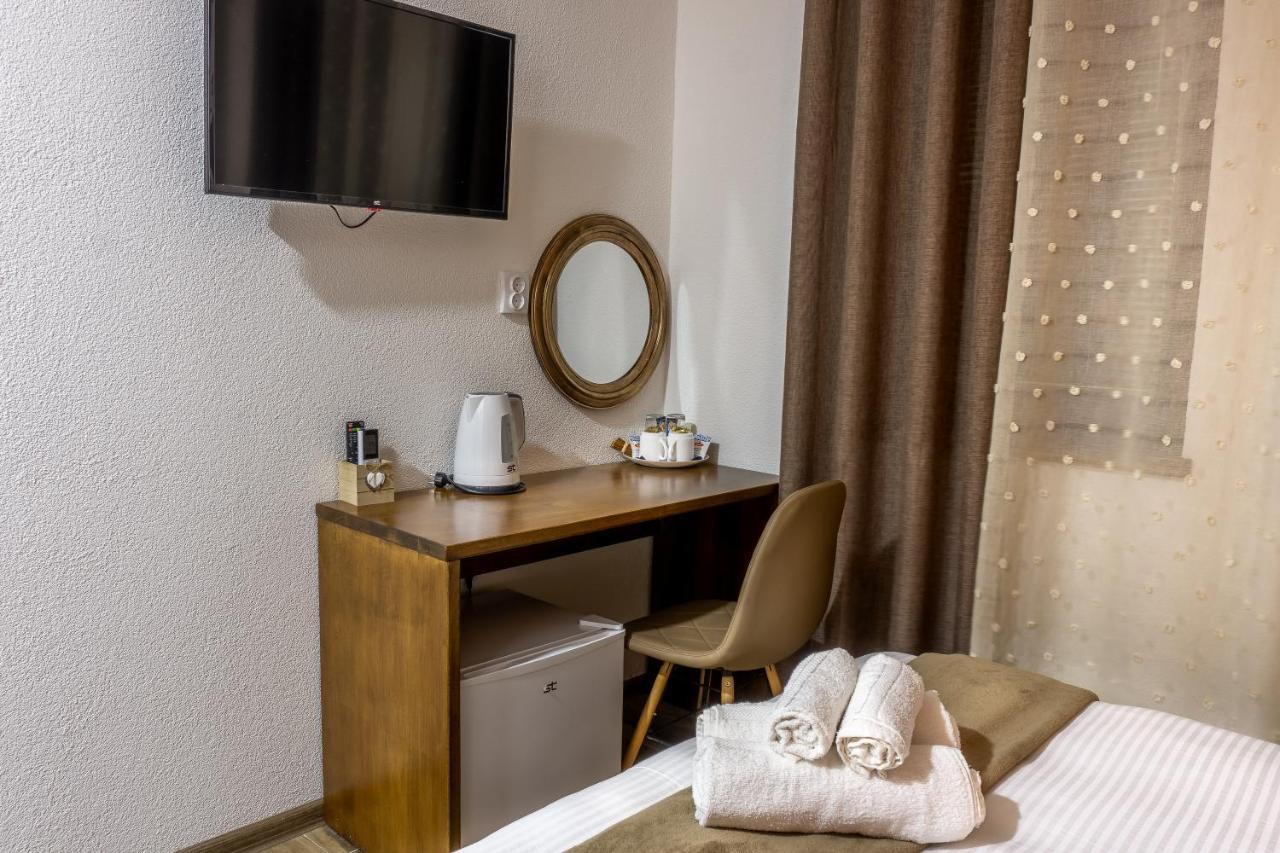 Clarina All Seasons Rooms & Apartments ครูเชโว ภายนอก รูปภาพ